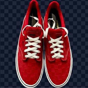 VANS-“OldSkool” Sued Red/Red Checkered- Deluxe Comfort Ortholite 500714 *RARE*